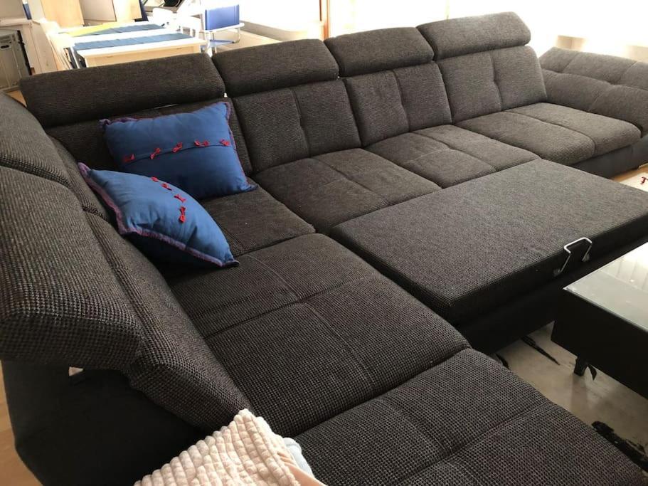 Grosse, Helle Wohnung Fuer Bis Zu 6 Personen Weinheim Bagian luar foto